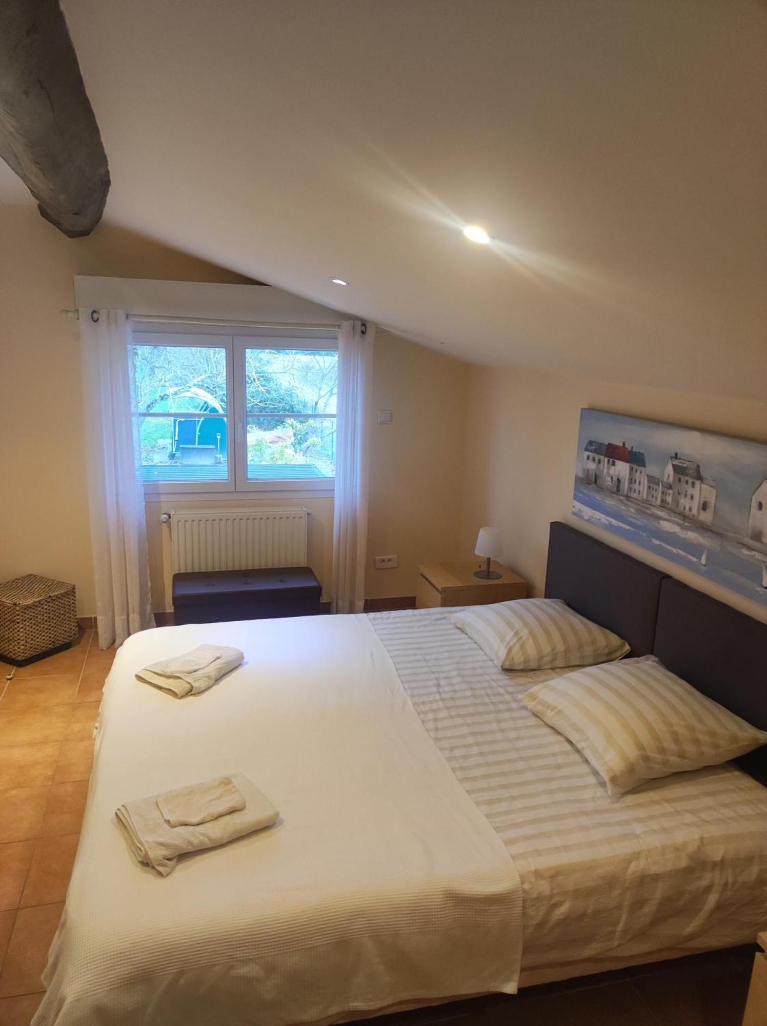 Bed and Breakfast Douce France 82 Saint-Nicolas-de-la-Grave Екстер'єр фото